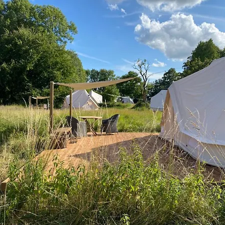 ラグジュアリーテント Glamping *
